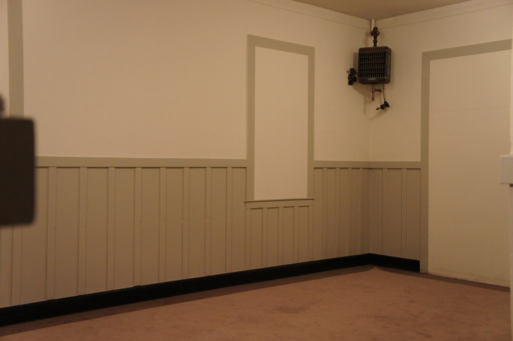a door is shown in the middle of a room