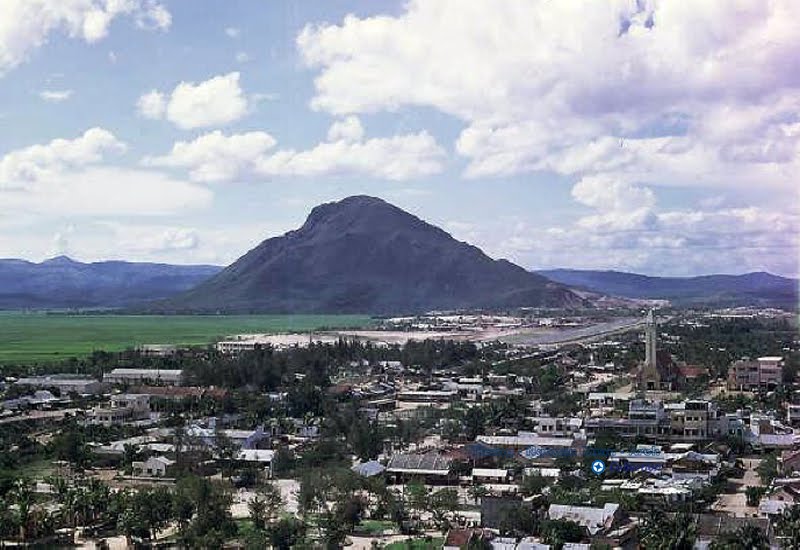 an aerial view of a large tropical area