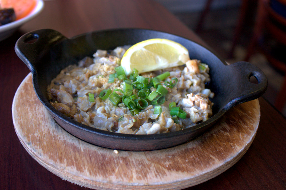 this food dish has a lemon on it