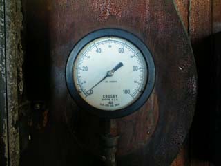 there is a pressure gauge that has been made