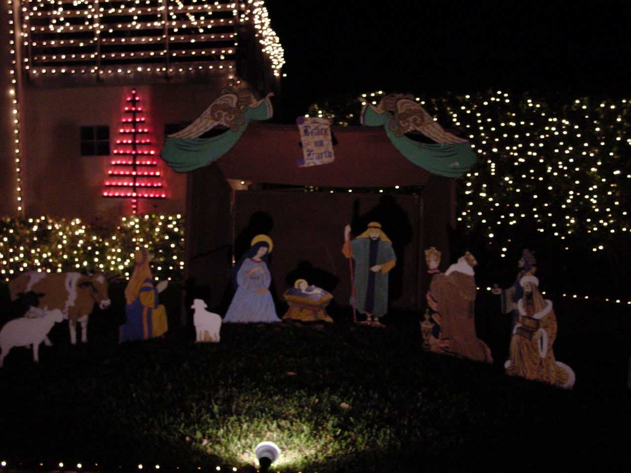 the nativity is a feast where kings and queens are depicted