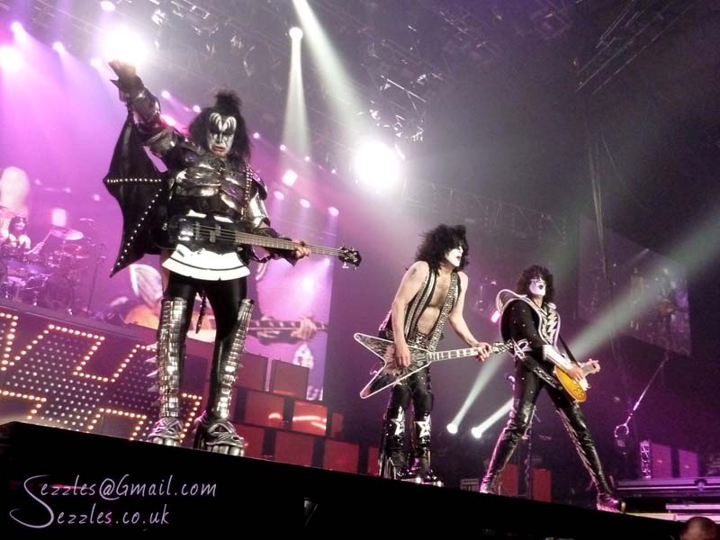 the band kiss performing on stage