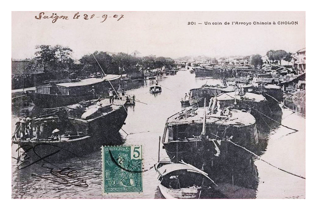 a picture with several boats floating on a waterway