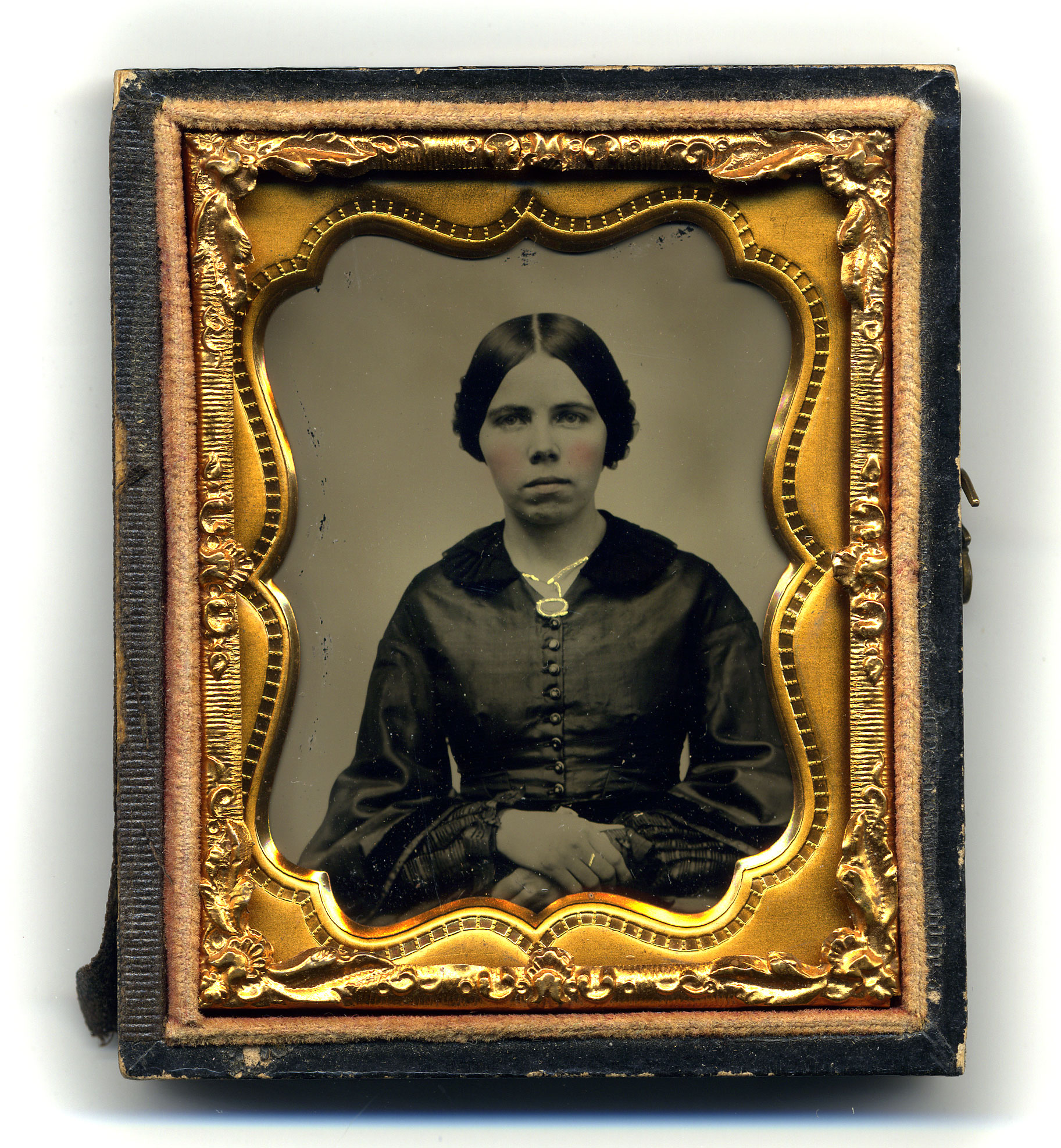 an old po of a woman in a frame