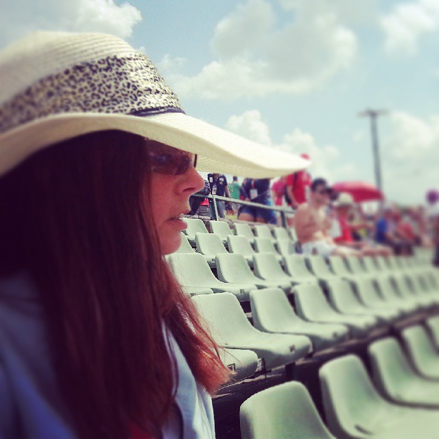 an image of a woman at a baseball game