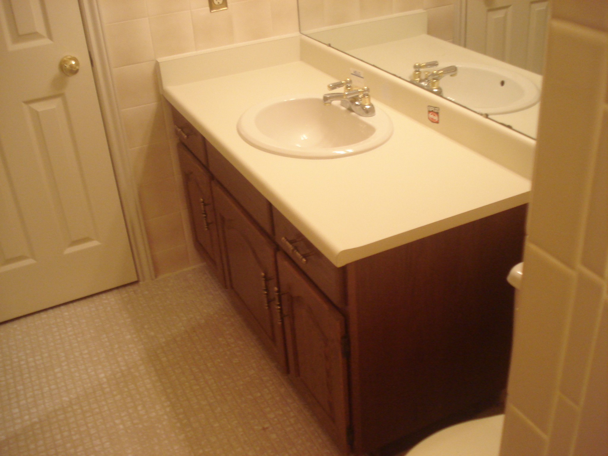 this is a large bathroom sink in someone's home