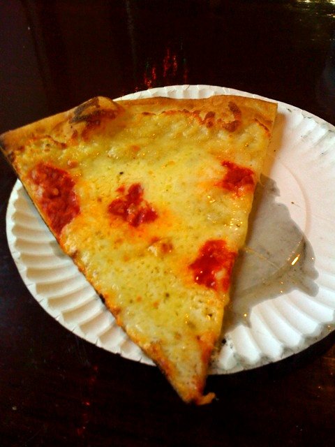 a plate with two slices of pizza on it