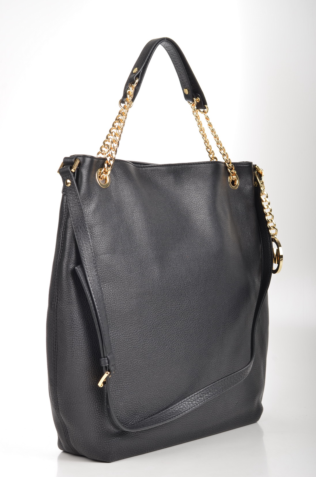 a black purse with a gold chain on it