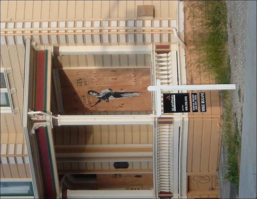 this is an aerial view of a building from the top