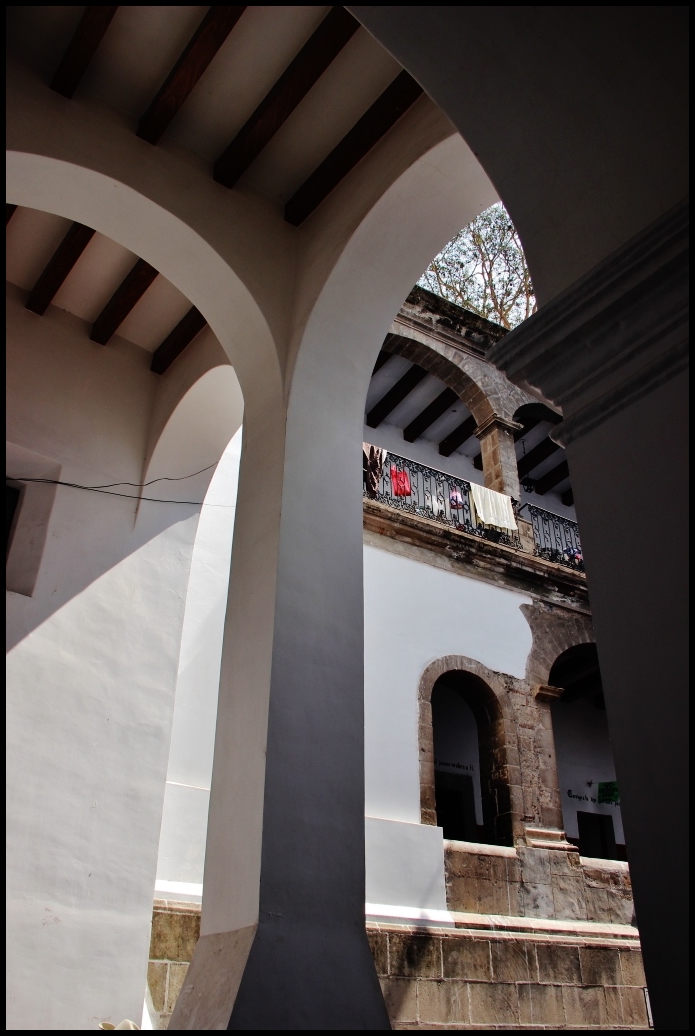 a building that has a bunch of arches