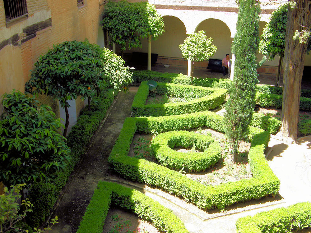 the formal and ornamental courtyard garden is in good condition