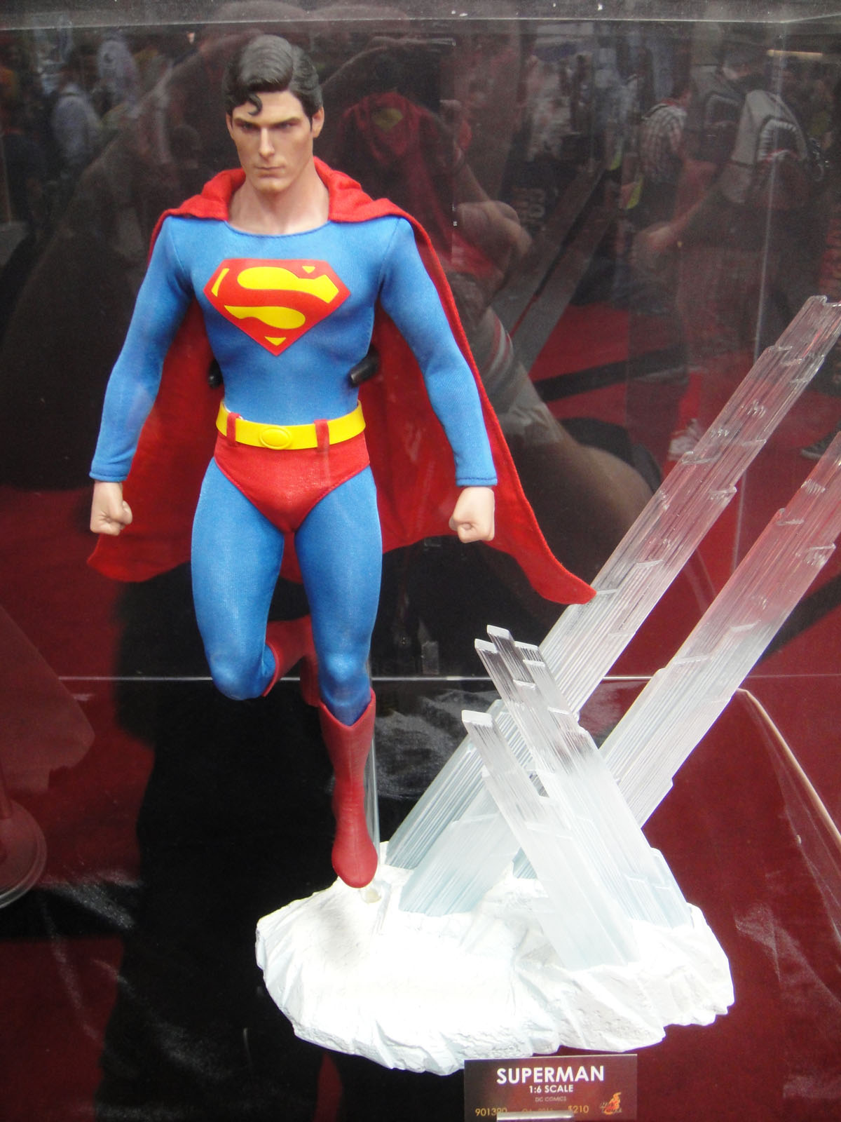 there is a model superman on display at the store