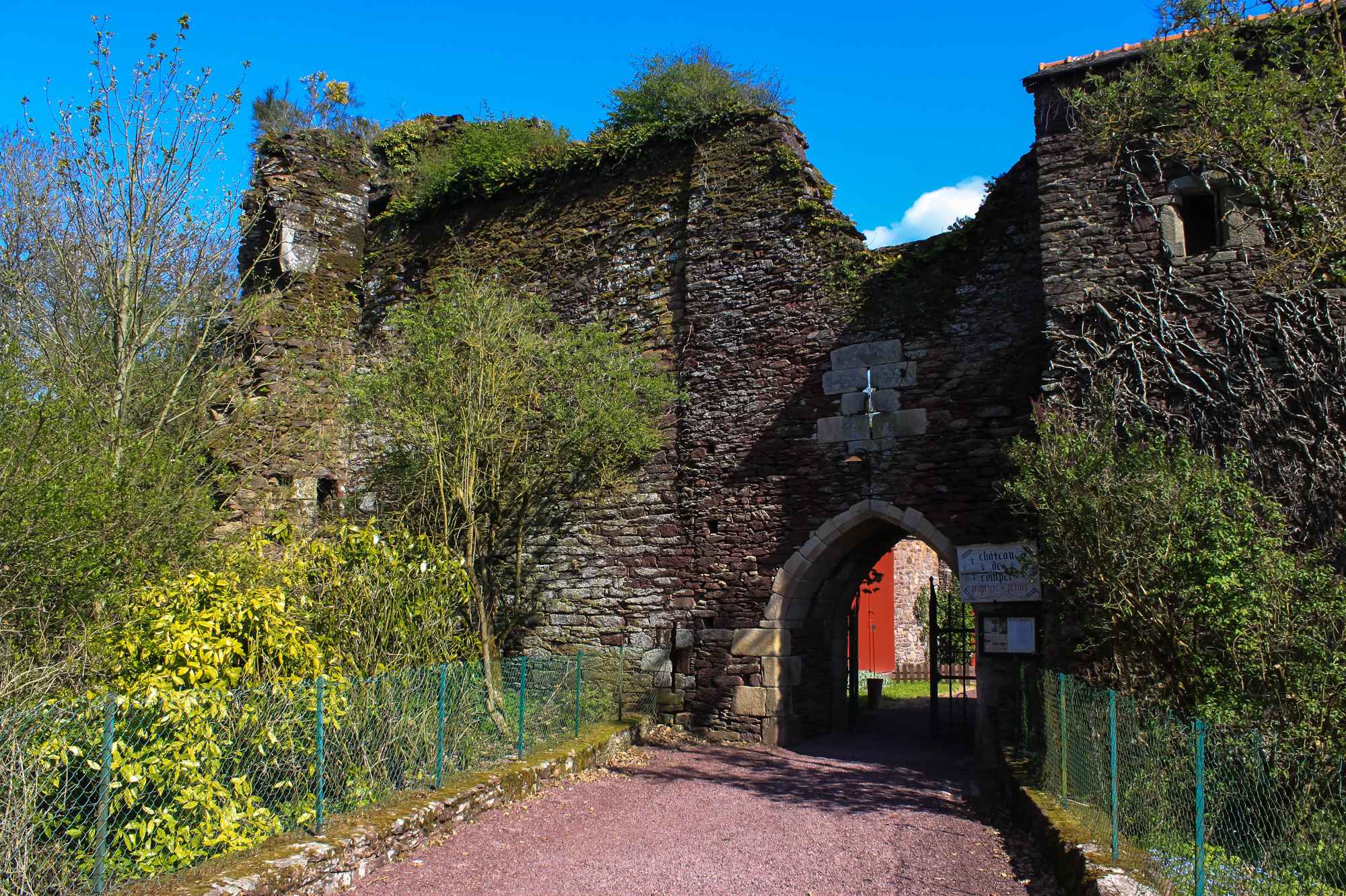 the ruins of an old stone building that is on display