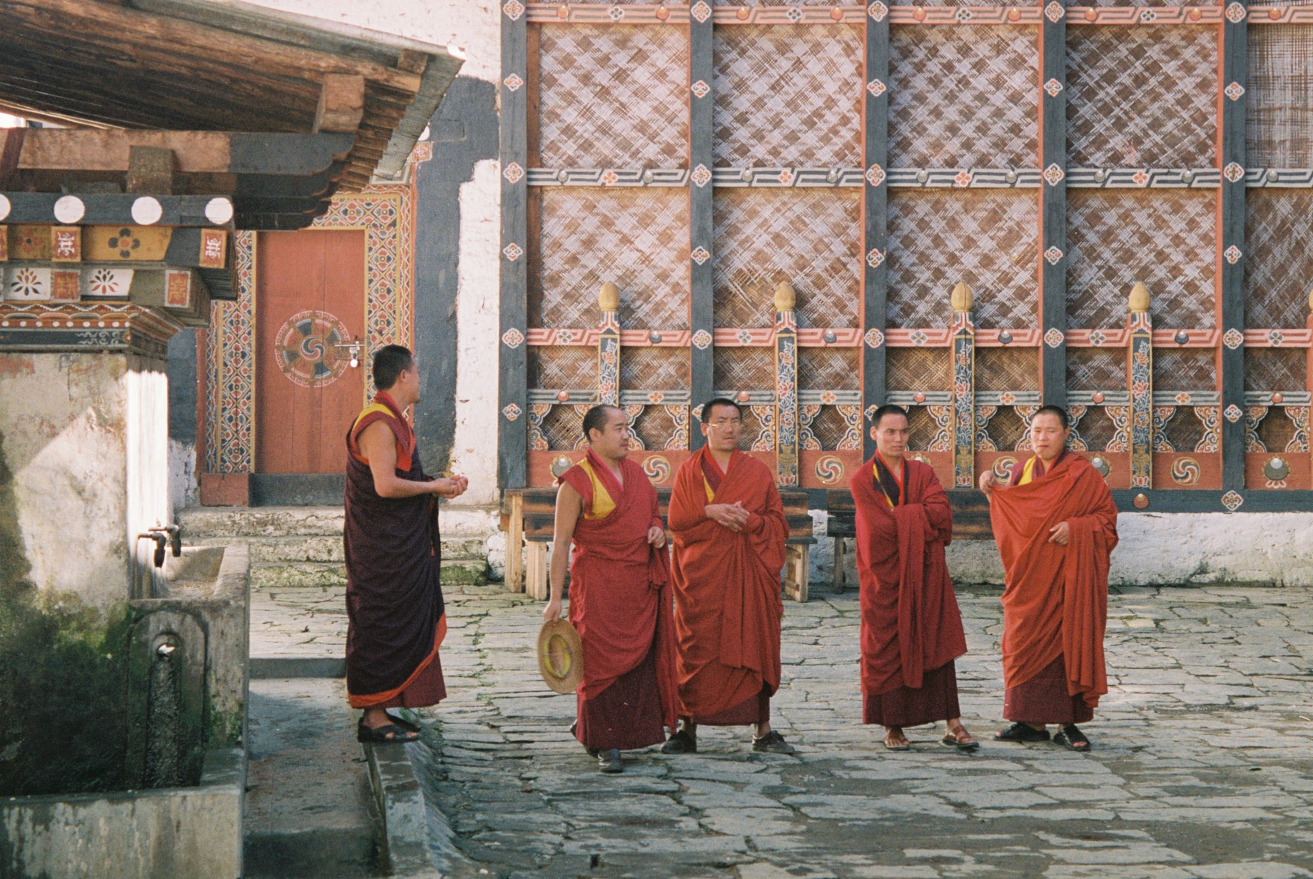 the monks are dressed in traditional clothing for the ceremony
