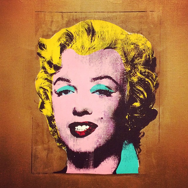 marilyn monroe print on wood with color in it