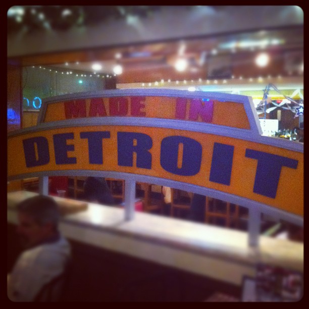 the detroit sign is for a restaurant