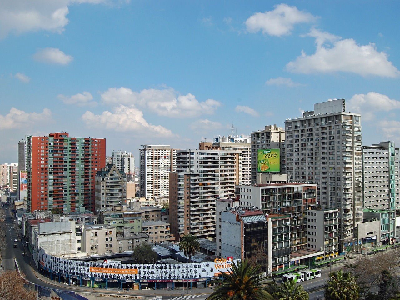 a city filled with lots of tall buildings, by Hugo Sánchez Bonilla, flickr, quito school, buenos aires, cairo, sport, cinemascope panorama