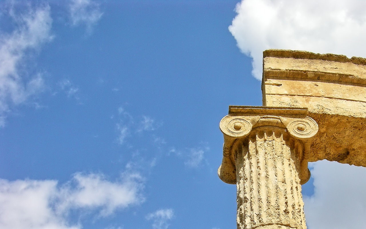 a close up of a pillar with a sky in the background, flickr, neoclassicism, lourmarin, greek fantasy panorama, greek acropolis, a beautiful detailed orixa