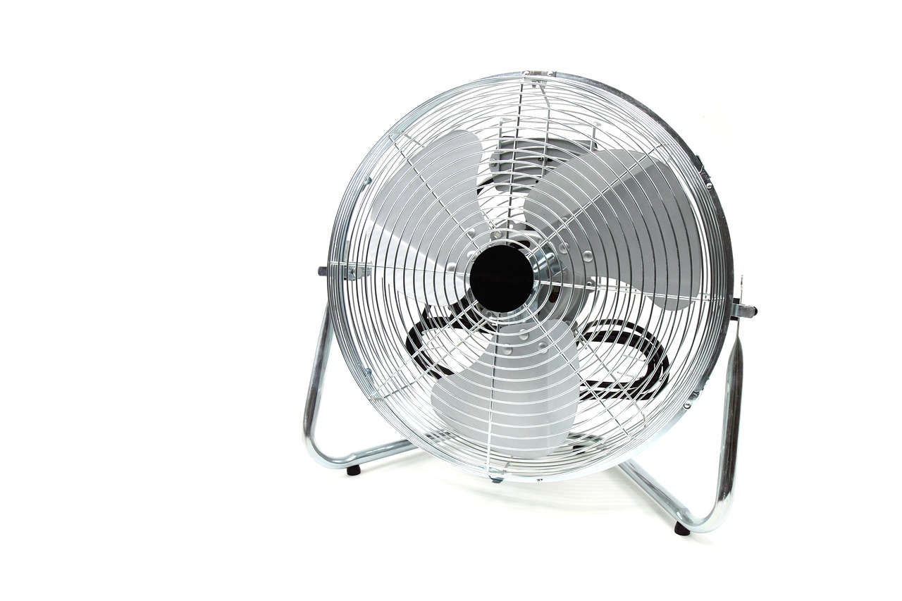 a fan sitting on top of a metal stand, a stock photo, shutterstock, spinning, version 3, set against a white background, ¯_(ツ)_/¯