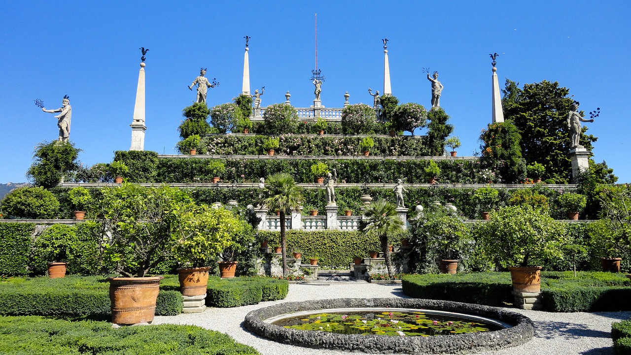 there is a fountain in the middle of a garden, inspired by Serafino De Tivoli, covered with vegetation, asymmetrical spires, vegetal architecture, palace floating in the sky