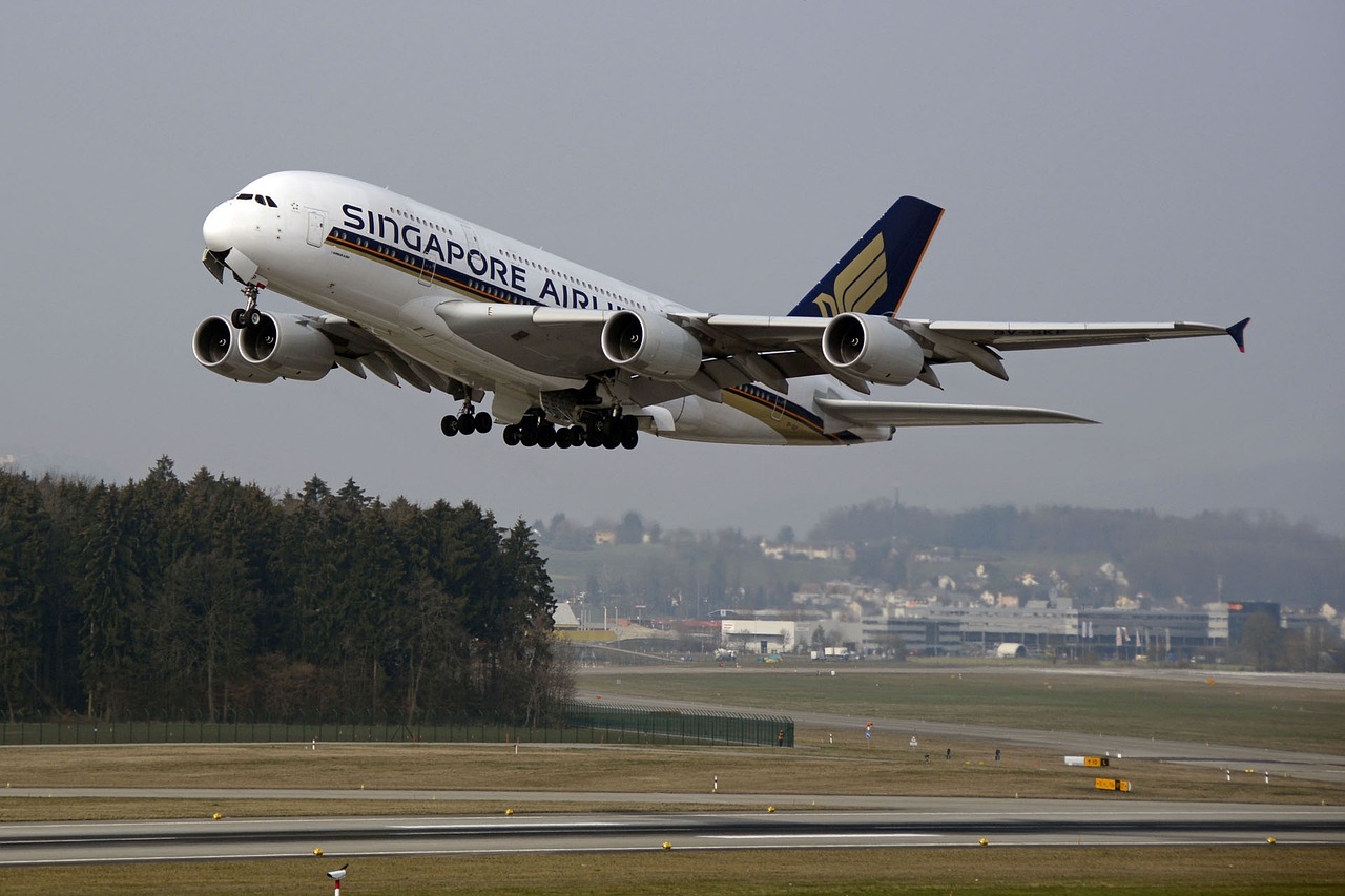 a singapore airlines jet taking off from an airport runway, a picture, by January Suchodolski, munich, it has six thrusters in the back, 6 4 0, frontal pose