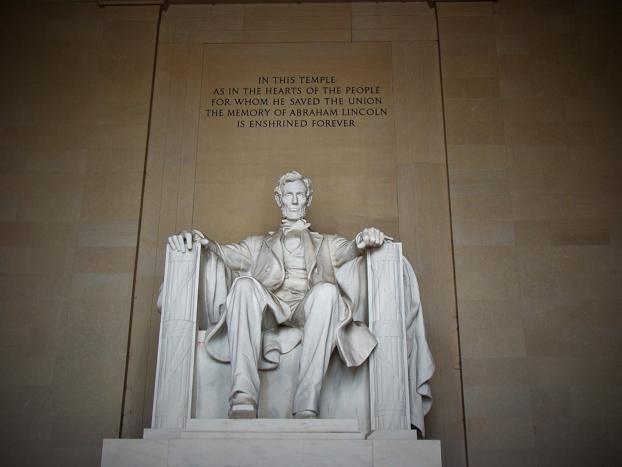 a statue of abraham lincoln at the lincoln memorial, flickr, art nouveau, sitting on the throne, 2 0 0 2 photo, etched inscriptions, thomas kincaid