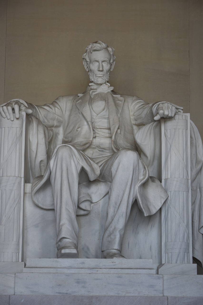 a statue of abraham lincoln at the lincoln memorial, by Samuel Washington Weis, figurativism, bearded man seated on a throne, white marble walls, huge veins, 1128x191 resolution