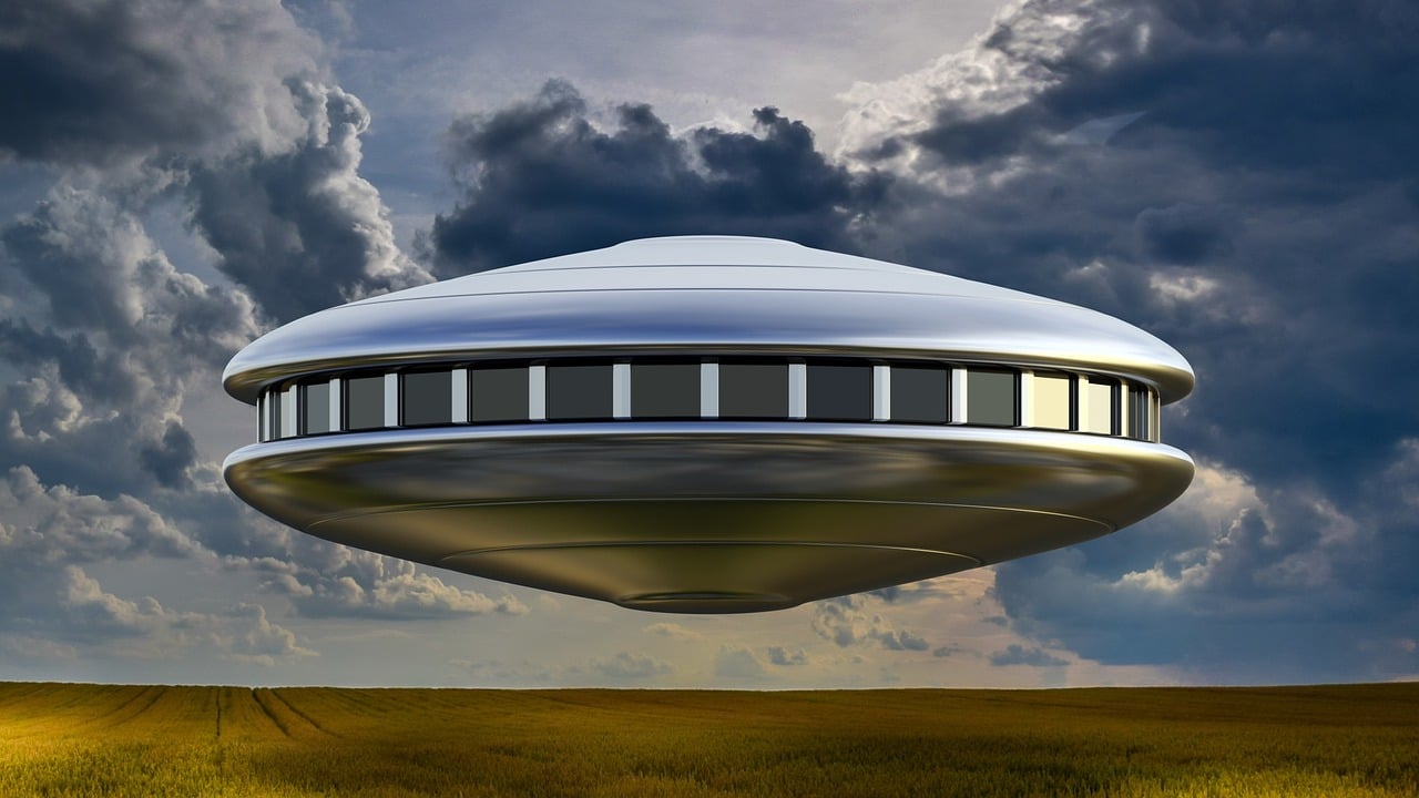 an image of a flying object in the sky, a digital rendering, by John Luke, pixabay contest winner, retrofuturism, flying saucer, huge futuristic building, on an alien grassland, realistic cgi render