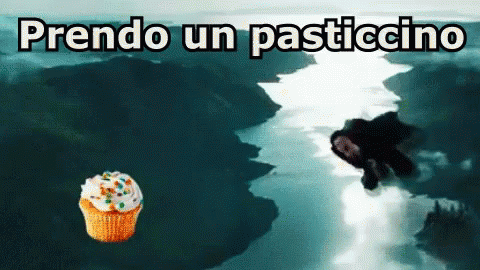 a cupcake is floating near water and the words prendo un pasticciono on it