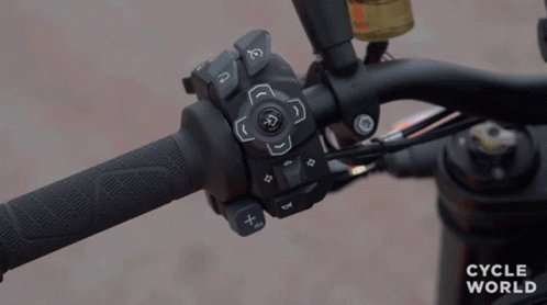 a close up view of the handlebars on a bicycle