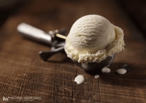 there is a scoop of ice cream with a scoop