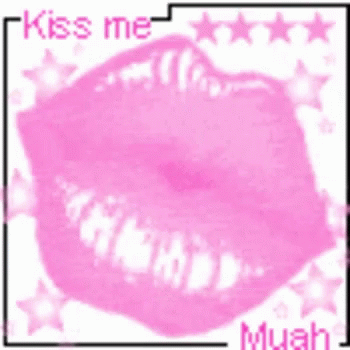 a kiss me picture on a card with the words, kissing me