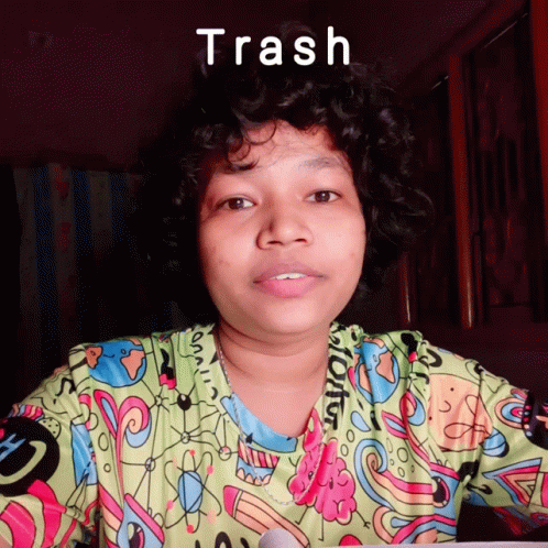 the poster for trash shows a woman looking at the camera