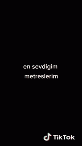 an old black screen with the words'en sevidigim metroesterin '
