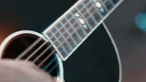 this guitar neck is spinning the light on