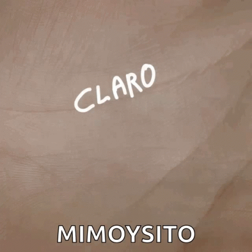 a sky view with the word claro written above it