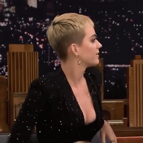miled image of lady on the tonight show talking