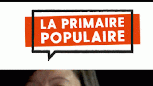 an illustrated cartoon character has a blue speech bubble with the phrase la primaire populaire in it