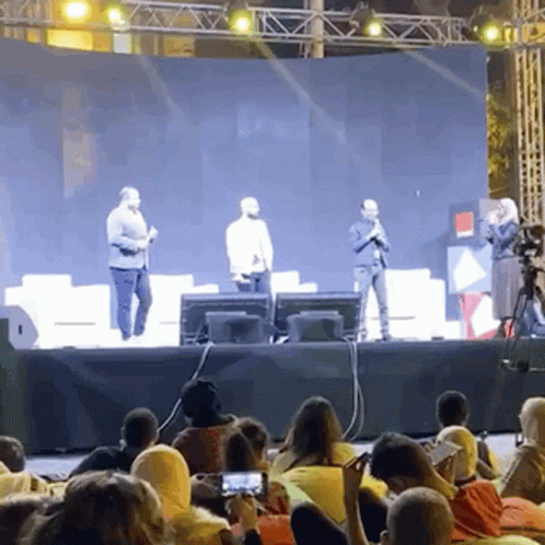 the actors are performing at the event